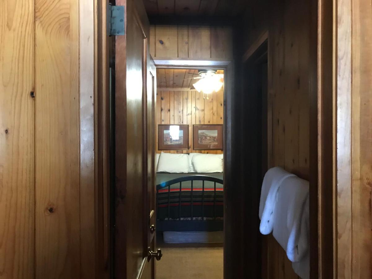 The Lodge At Red River Kültér fotó